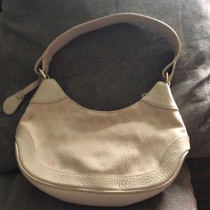 Dooney and Bourke summer handbag